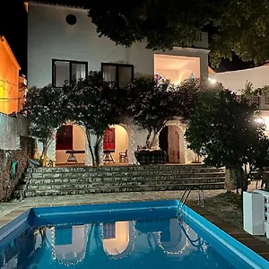  Сasa de vacaciones Casa Pomar - Preciosa Casa Con Piscina Y Vistas A La Sierra
